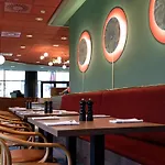 Mercure 4*