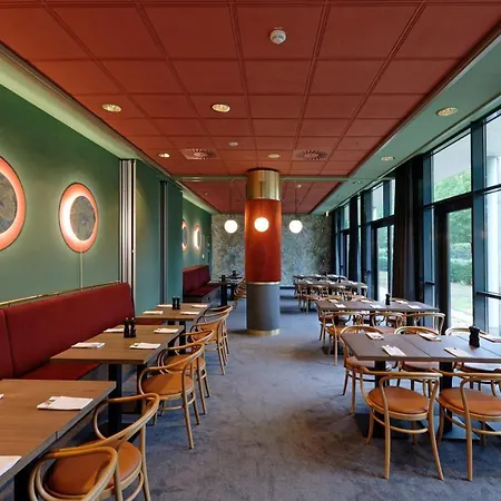 Mercure Hotel 4*