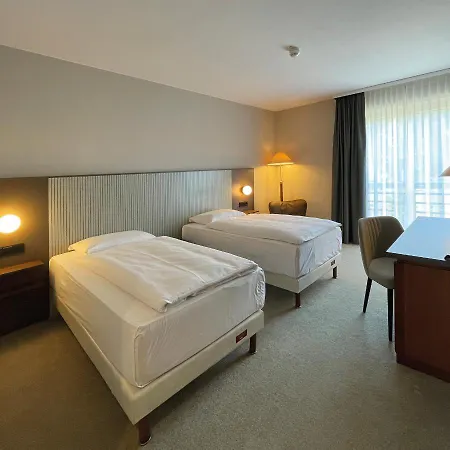 Mercure 4* Gera
