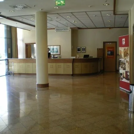 Mercure מלון 4*